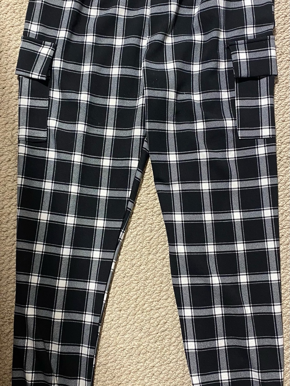 Black & White Plaid Women’s Cargo Pants